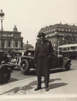 Der Berliner Kunsthändler Alfred Flechtheim in Paris, undatiert Privatbesitz Der Berliner Kunsthändler Alfred Flechtheim in Paris, undatiert Privatbesitz